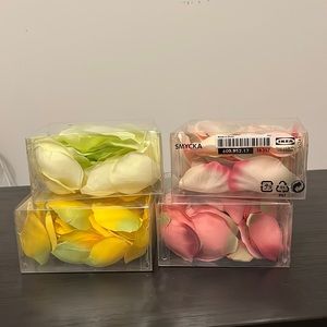 4 pack of faux flower petals